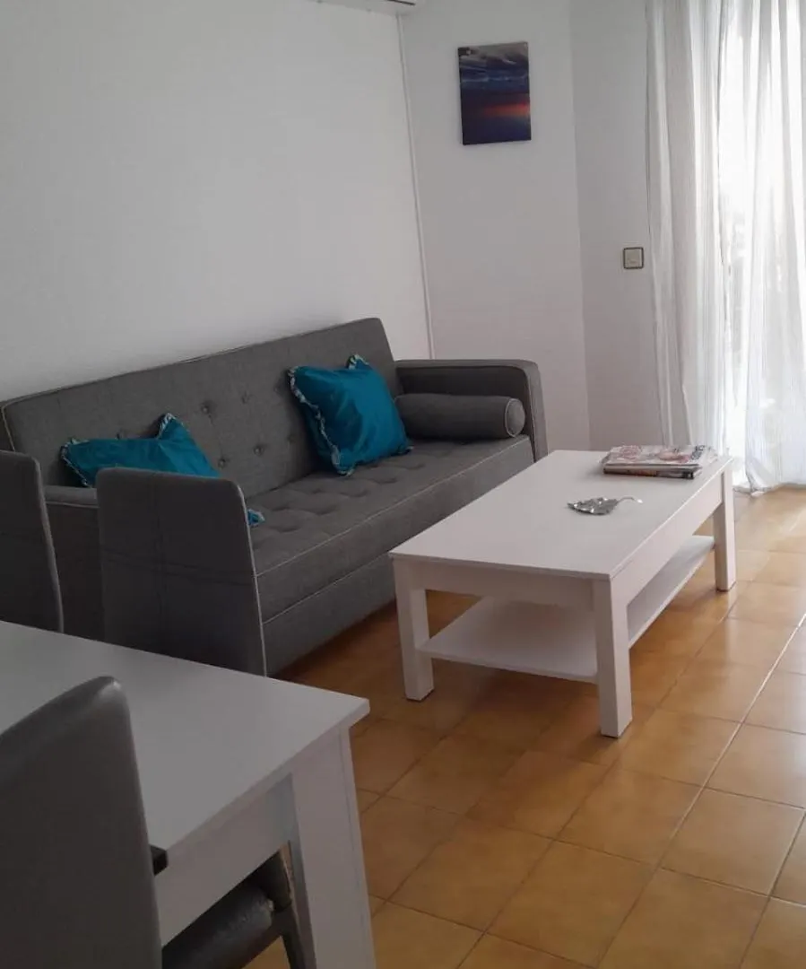 Apartamento Montserrat Almería 0*,
