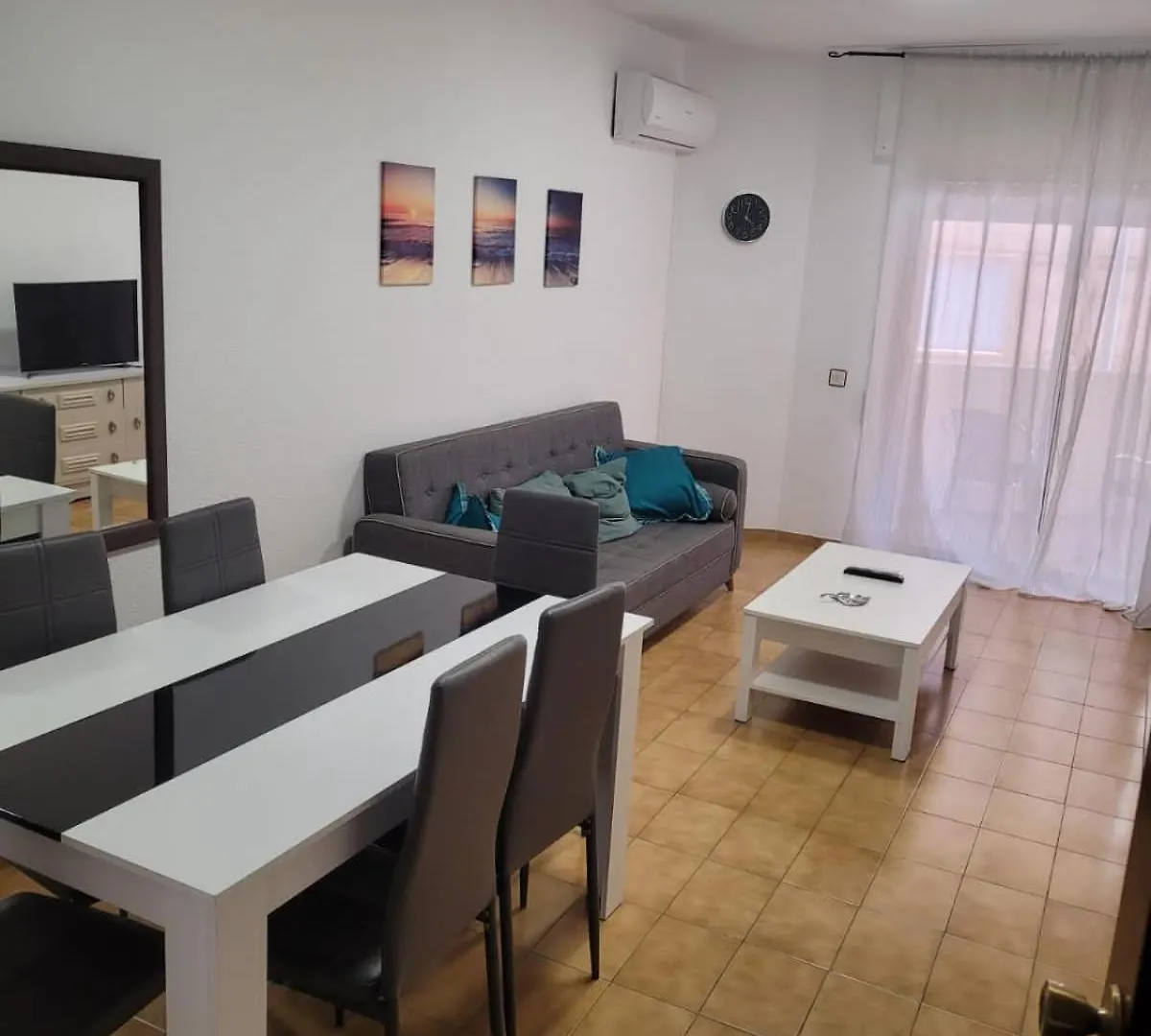 Apartamento Montserrat Almería